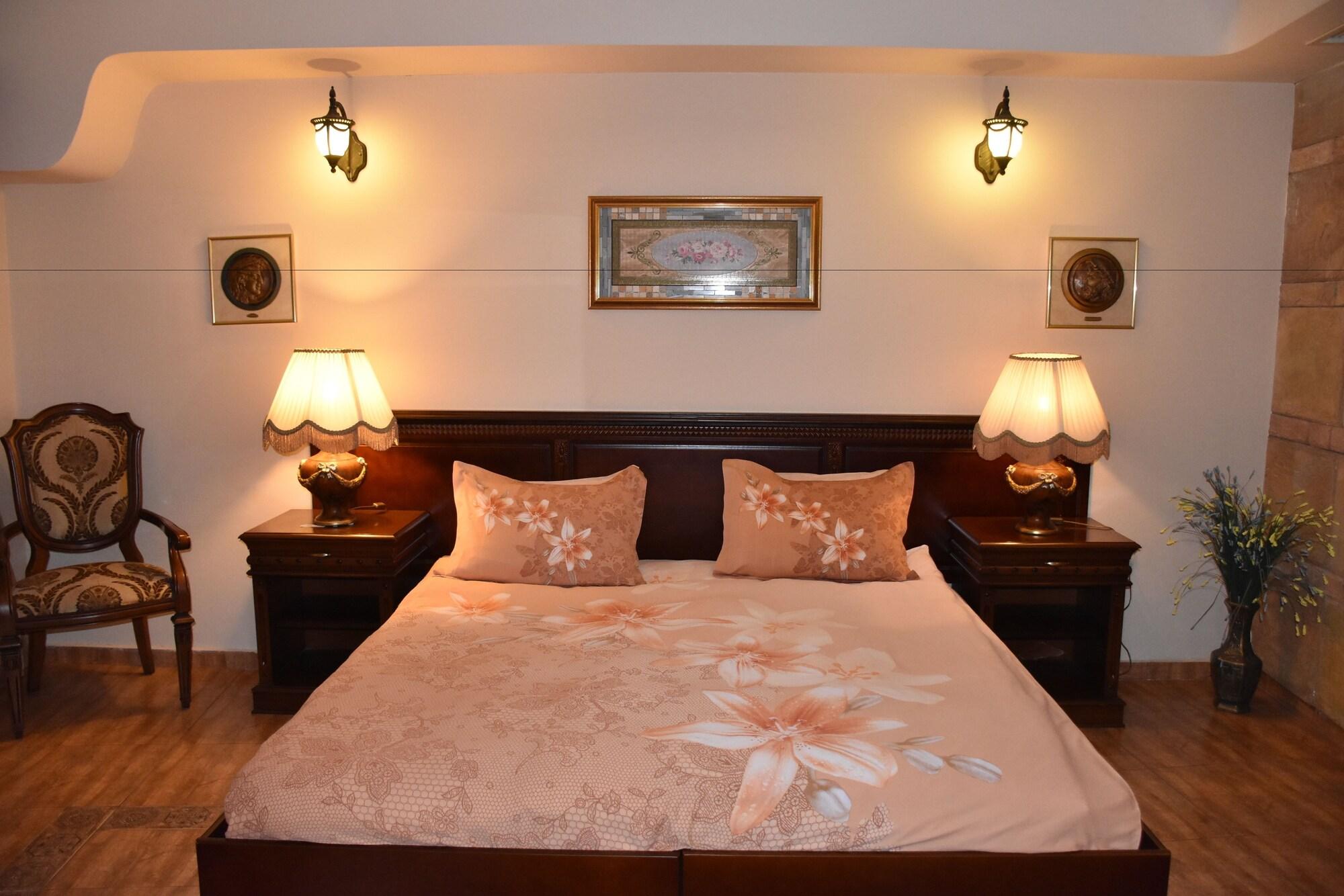 Boutique Hotel Boris Palace & Restaurant 플로브디프 외부 사진