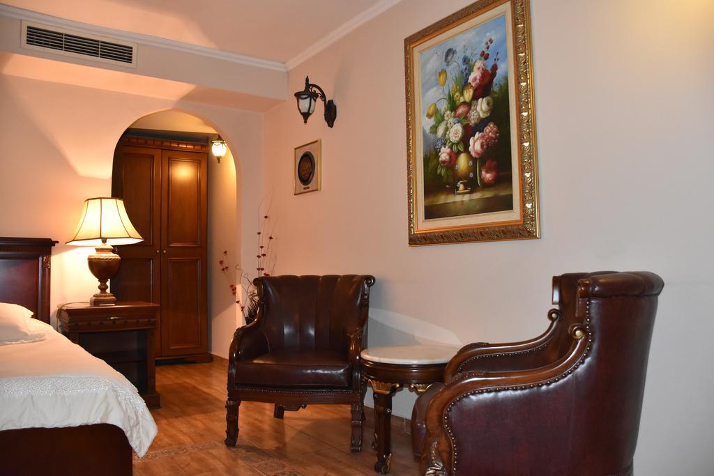 Boutique Hotel Boris Palace & Restaurant 플로브디프 외부 사진